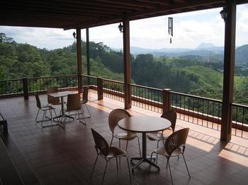 Haven Upon Hills Apartment Kandy Exterior photo